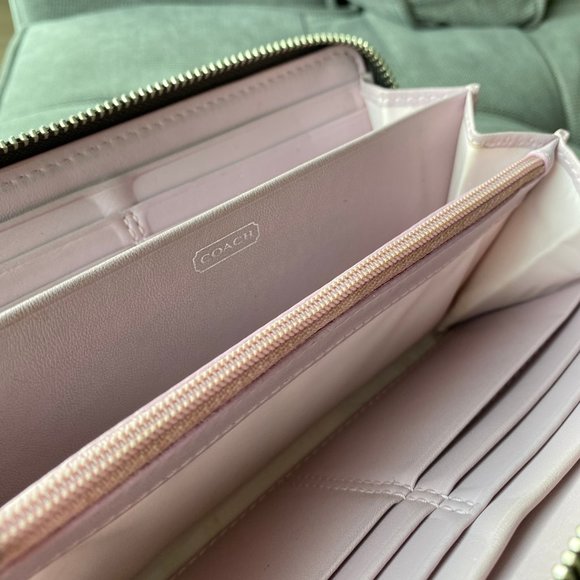 Coach Pebbled Leather Zip Wallet Dark brown - Picture 5 of 5